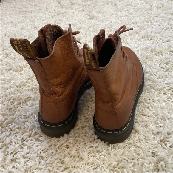 ❗️SOLD❗️Dr. Martens size 7 - Picture 2 of 6